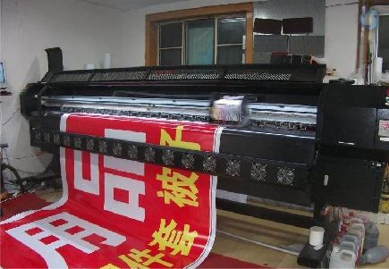 内乡喷绘广告分辨率是多少？
