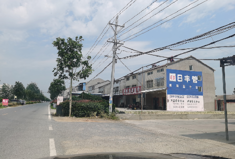 内乡如何能保证墙体广告的醒目性？